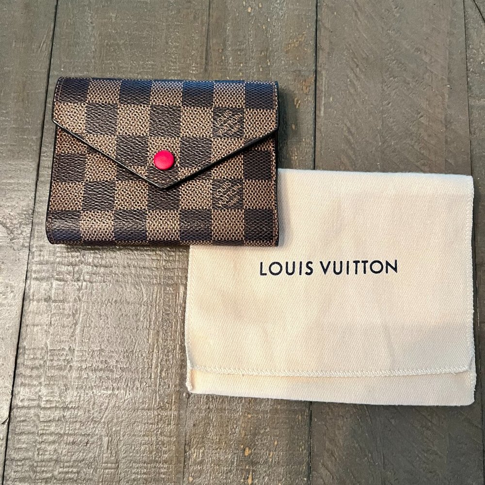 AUTHENTIC! Louis Vuitton Victorine Wallet